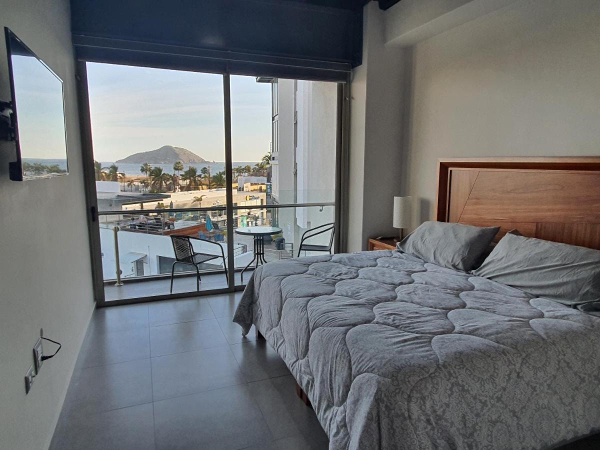 Manzara Resort Mazatlan Exterior photo